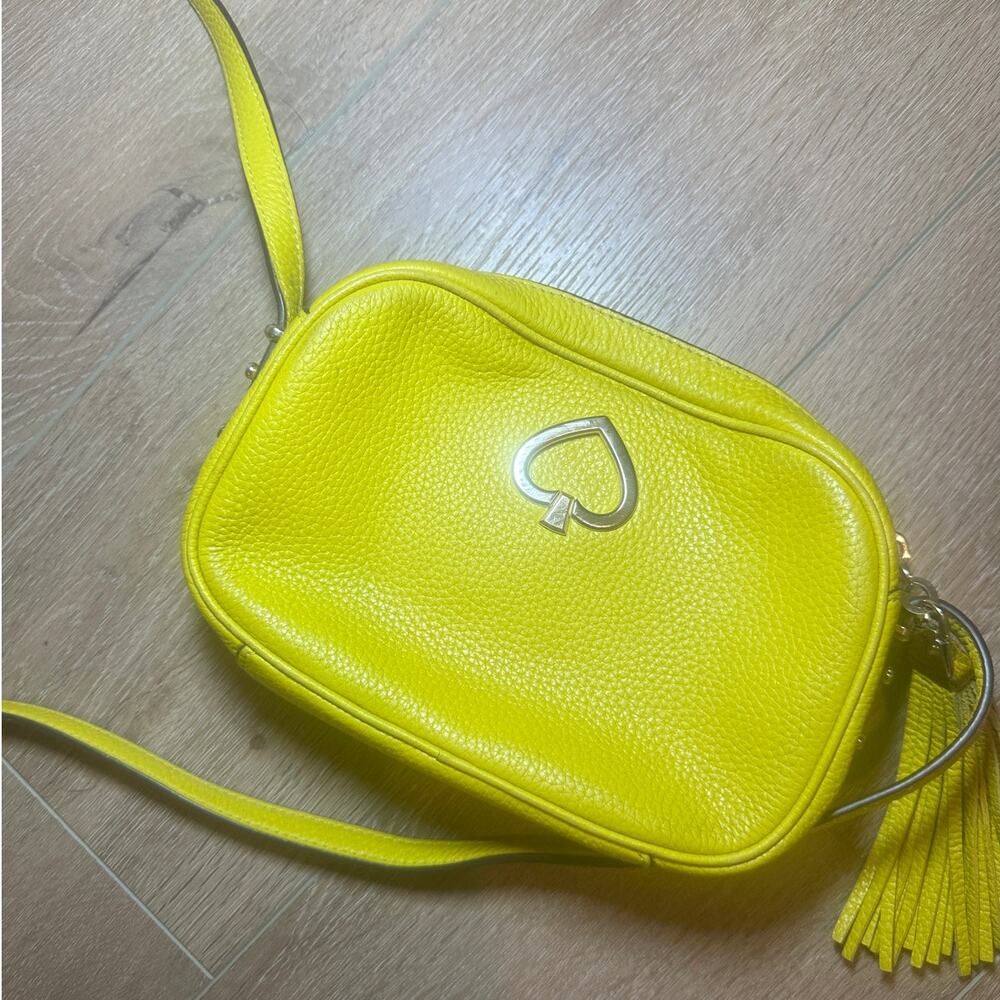 Kate Spade Kourtney Yellow Leather Camera Crossbody Bag Tassel - Picture 6 of 11
